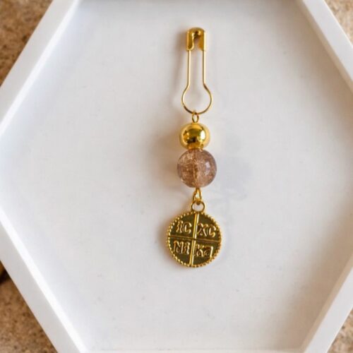 Μαρτυρικό βάπτισης πέτου για κορίτσι ή αγόρι με χρυσή παραμάνα, γυάλινη μελί χάντρα, χρυσή χάντρα, χρυσό σταυρό Κωνσταντινάτο