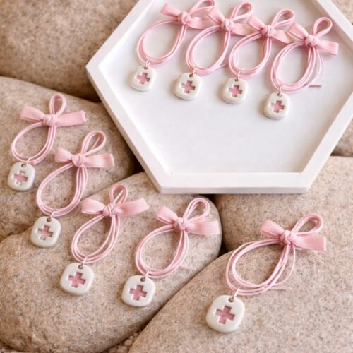 Μαρτυρικό βάπτισης μενταγιόν με κεραμικό σταυρό ροζ με κορδελάκι για κορίτσι
