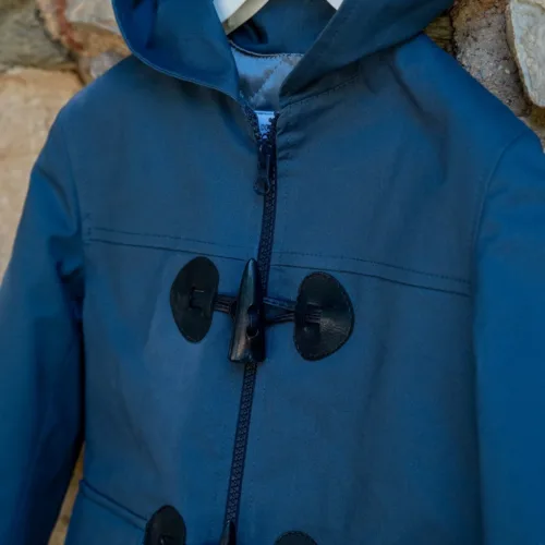 Μπλε ραφ χειμερινό βαπτιστικό jacket αγοριού με κουκούλα και toggle κουμπώματα