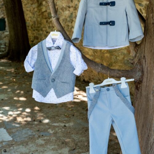 Winter Baby Blue βαπτιστικό σύνολο αγοριού σε εξωτερικό χώρο